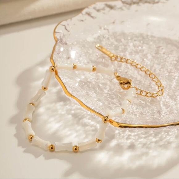 NEW 18K yellow gold plated bamboo beaded shell bracelet jewelry B23B - Picture 2 of 4